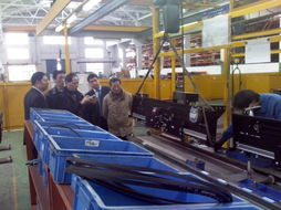 公交集團領導考察富士電梯制造商寧波申菱 探索合作新機遇，促進公共交通設施升級